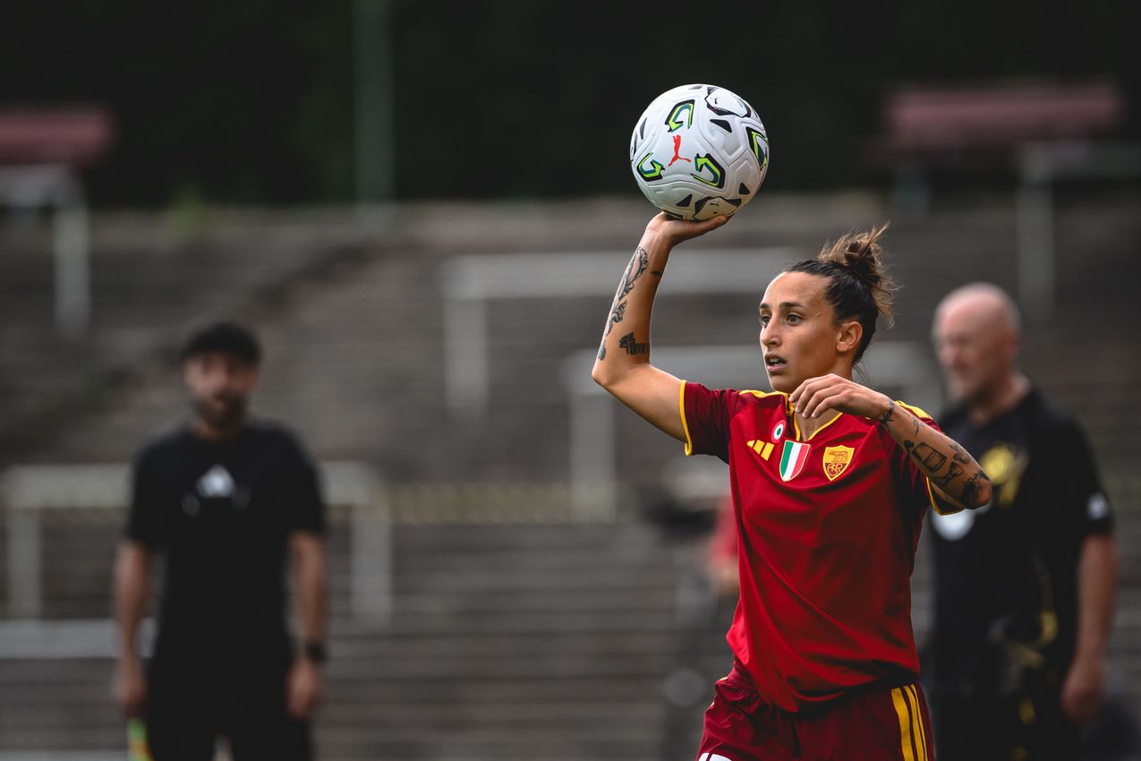 As Roma Gallery Image - Femminile