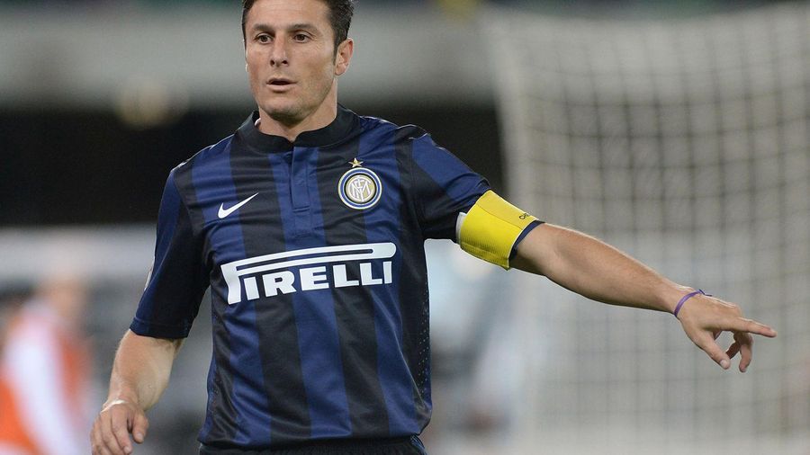 2. Javier Zanetti: 615