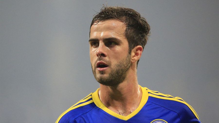 Pjanic scores free-kick in Luxembourg v Bosnia 