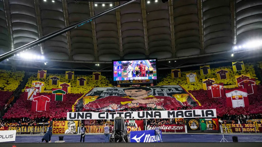 10 great Roma derby choreographies