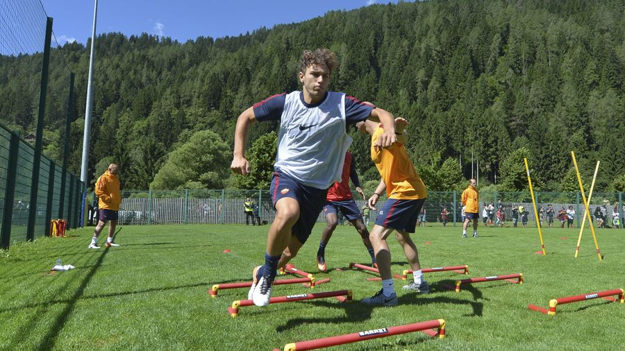 Primavera Profile: 8 things you need to know about Eros De Santis