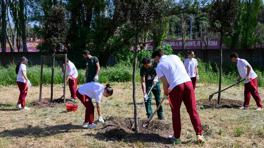 Earth Day 2025: nuovi alberi piantati a Trigoria nella Giornata Mondiale della Terra