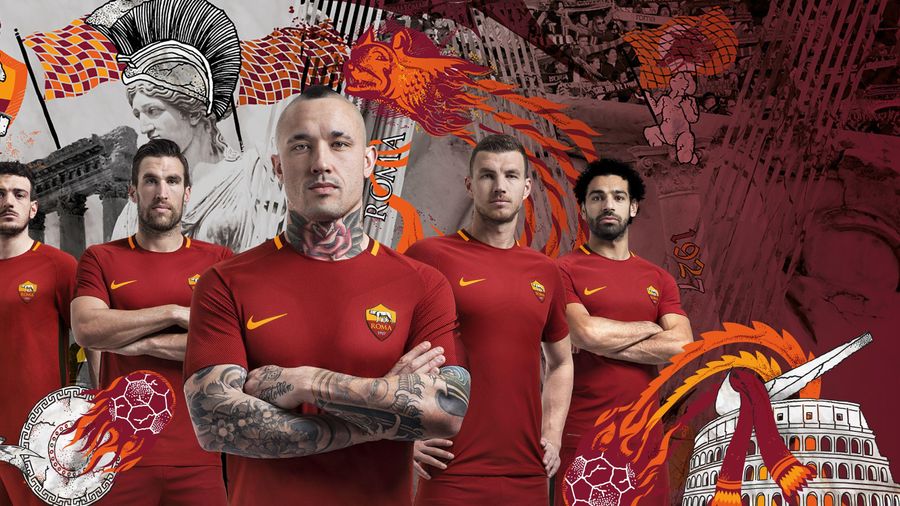 Special offer for fans who buy full kit from Via del Corso store