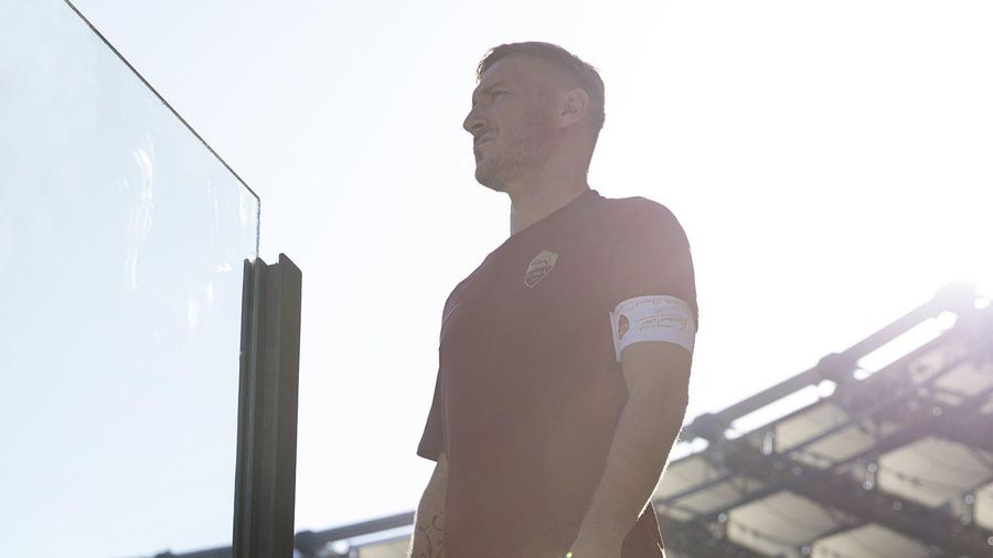 L’AS Roma giocherà i Derby di questa stagione con una divisa speciale