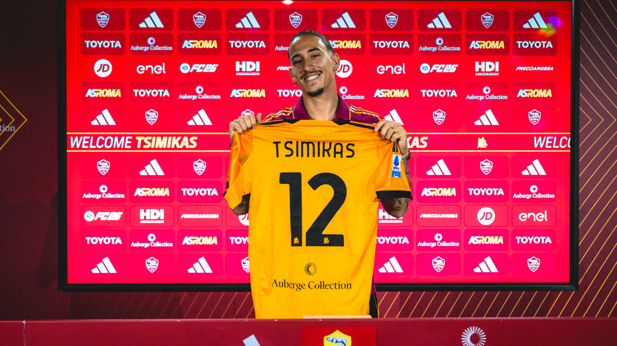From touching down in Ciampino to his first day at Trigoria: here are the best pics of Kostas Tsimikas’ arrival!