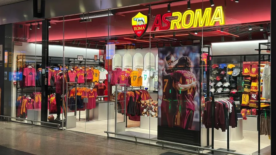  New prime location for AS Roma Store at Rome Termini station 