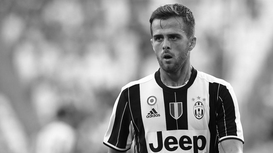 Roma Review of 2016 Part 9: The departure of Miralem Pjanic