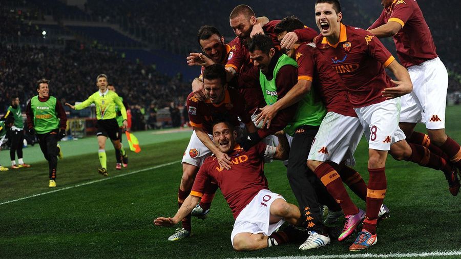 10 iconic Francesco Totti photos
