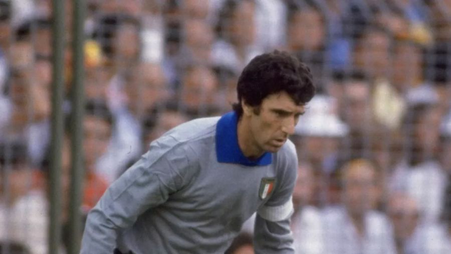 6. Dino Zoff: 570