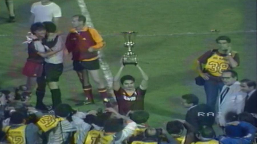 Il 26 giugno dell'84 l'ultima partita di Ago con la maglia della Roma