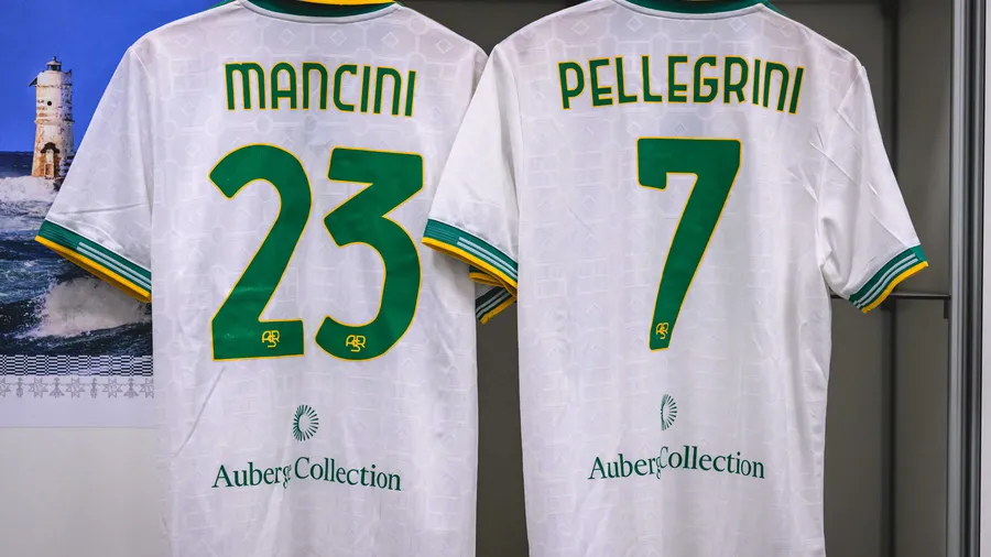  Cagliari v Roma: the official lineups 