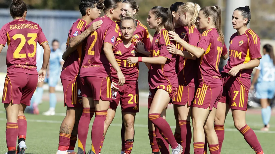 Napoli v Roma: browse the gallery 