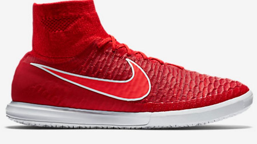 Gear: 10 of the best indoor football trainers