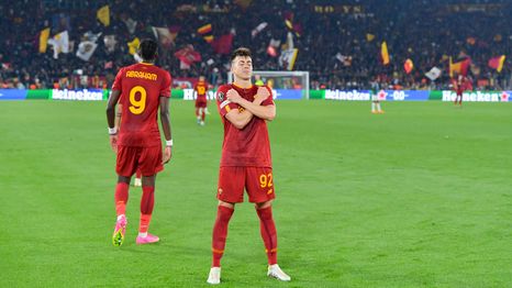 Watch: El Shaarawy happy to help the team!