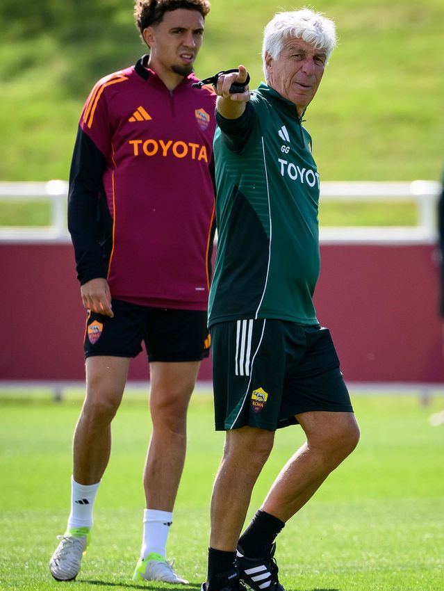 As Roma Gallery Image - Gallery secondo giorno in Inghilterra