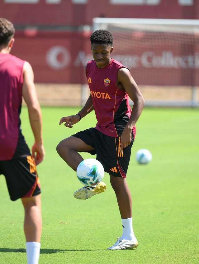 As Roma Gallery Image - Allenamento 19 mattina