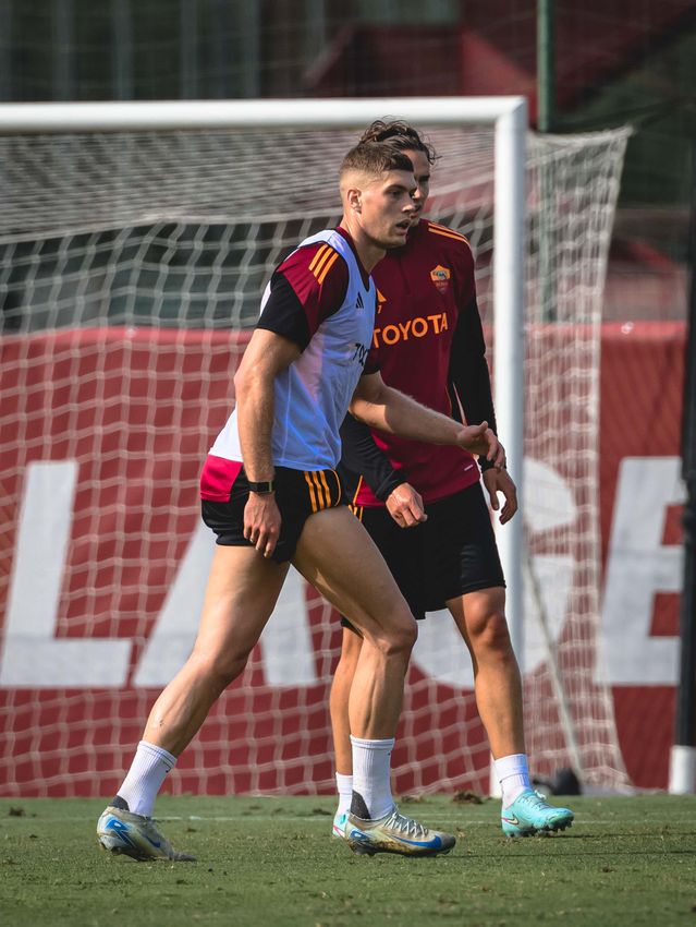 As Roma Gallery Image - Allenamento 20/10