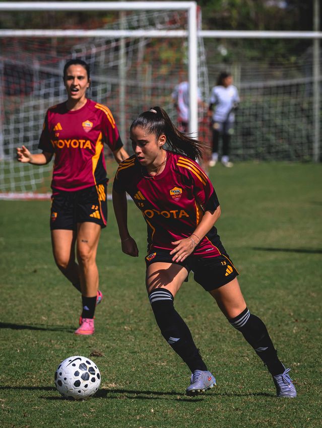 As Roma Gallery Image - gallery rifinitura Femminile