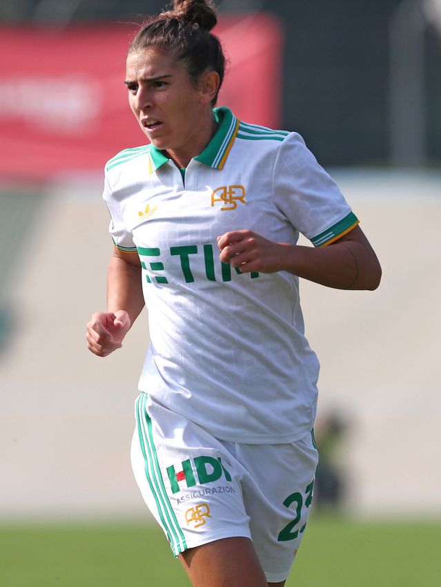 FIORENZUOLA D'ARDA, ITALY - OCTOBER 12: FIORENZUOLA D'ARDA, ITALY - OCTOBER 12: Valentina Bergamaschi of AS Roma in action during Serie A Women match AC Milan and AS Roma at Velodromo Attilio Pavesi on October 12, 2025 in Fiorenzuola d'Arda, Italy. (Photo by AS Roma/AS Roma via Getty Images)