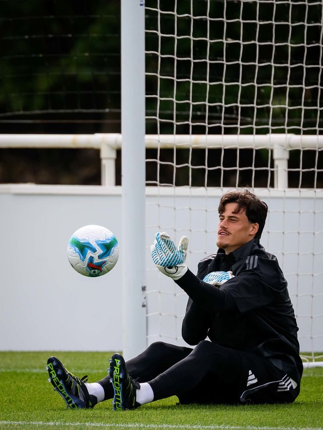 As Roma Gallery Image - Gallery Inghilterra primo giorno