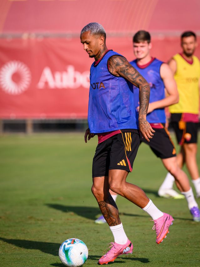 As Roma Gallery Image - Allenamento