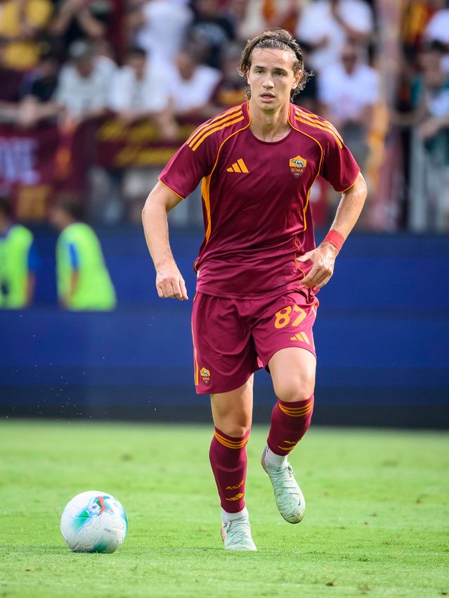 As Roma Gallery Image - Gallery Roma-Neom
