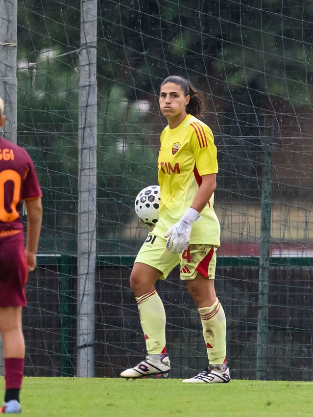 As Roma Gallery Image - Femminile