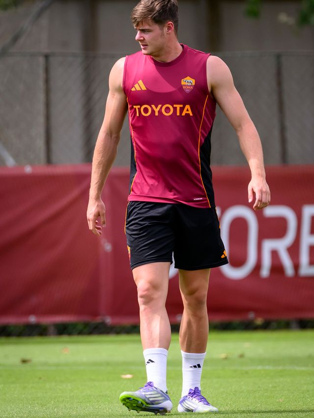 As Roma Gallery Image - Allenamento