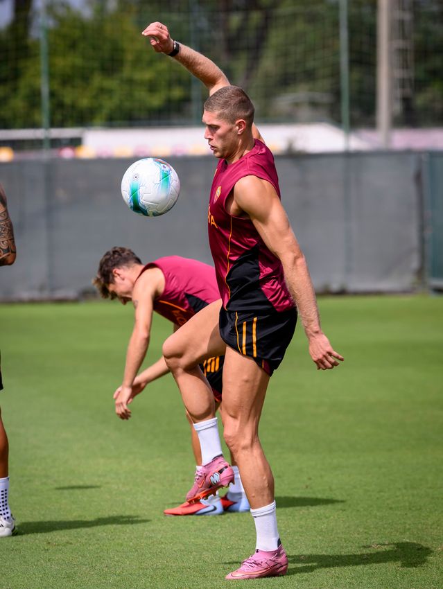 As Roma Gallery Image - Allenamento