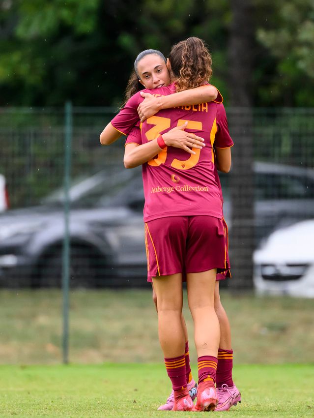 As Roma Gallery Image - Femminile