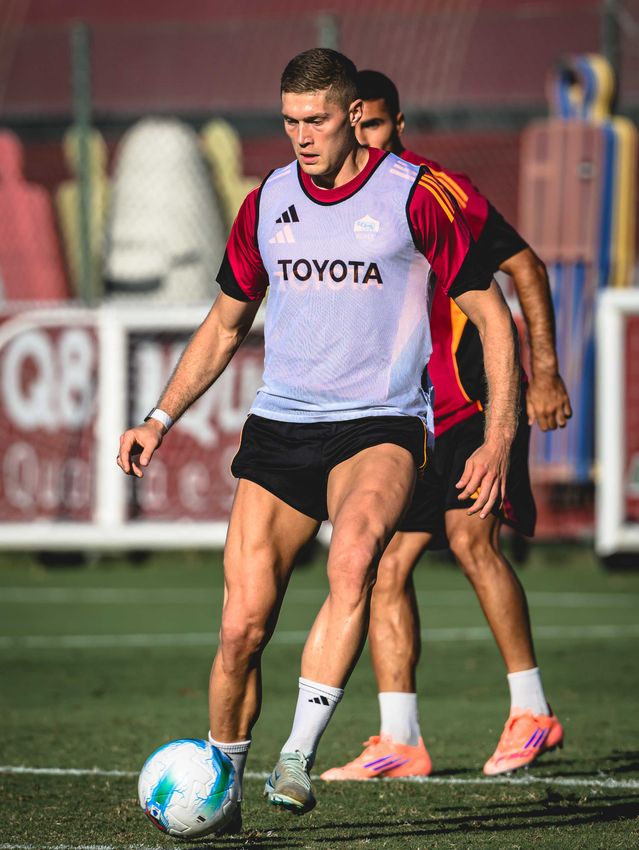As Roma Gallery Image - Training