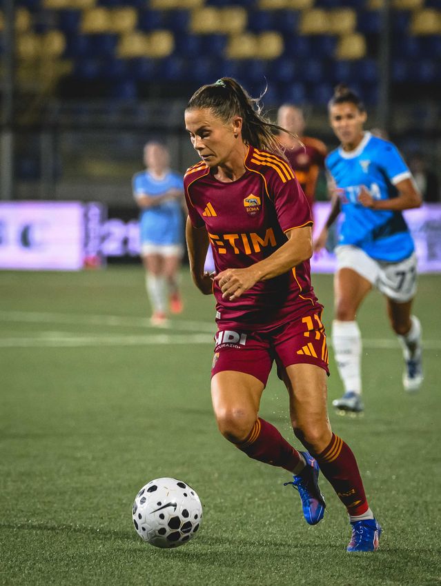 As Roma Gallery Image - Derby femminile