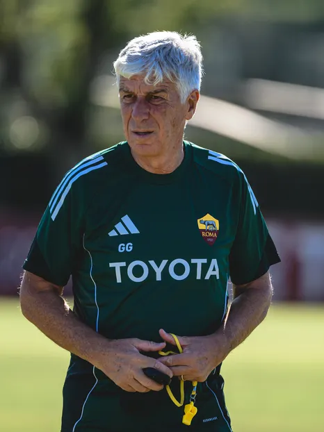  The Giallorossi squad for Milan v Roma 