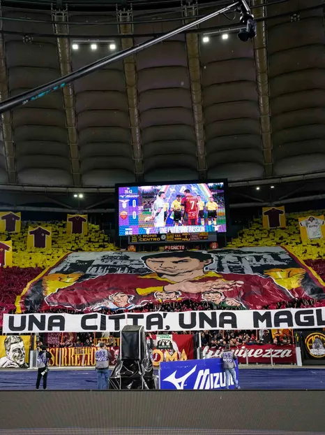  10 great Roma derby choreographies 