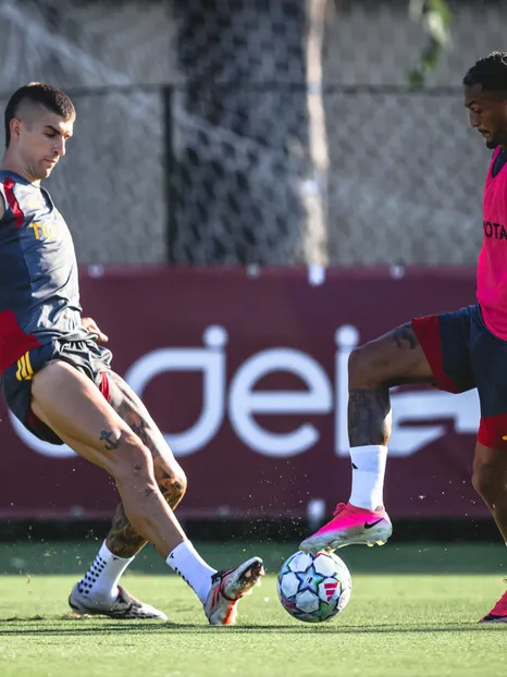  Gallery: Monday's session 