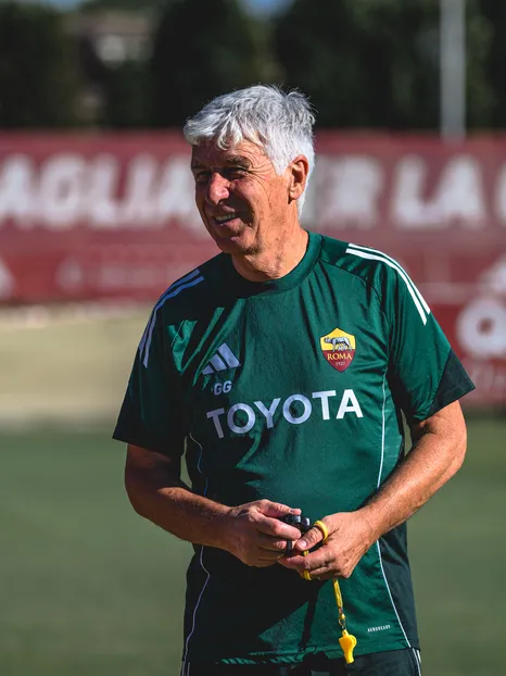 Roma squad for Sassuolo game