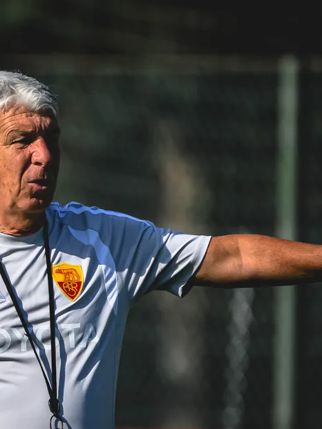The
        
        Giallorossi squad list for the friendly match in Dortmund