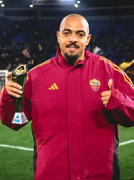  Malen and Pisilli speak after Roma v Cagliari 