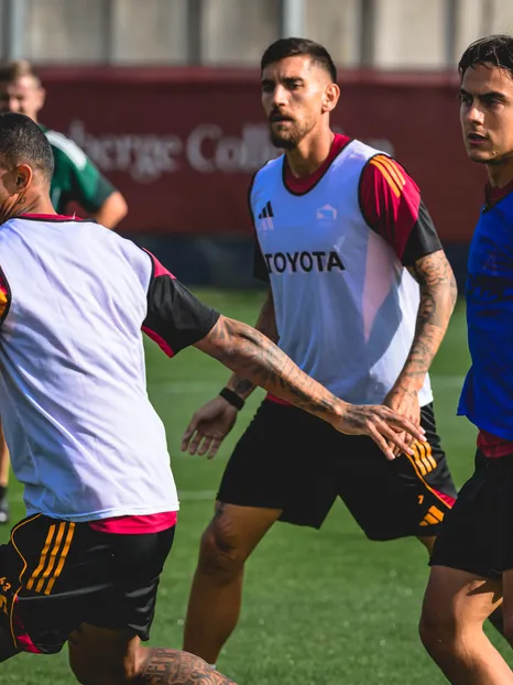  Gallery: prima seduta della settimana a Trigoria 