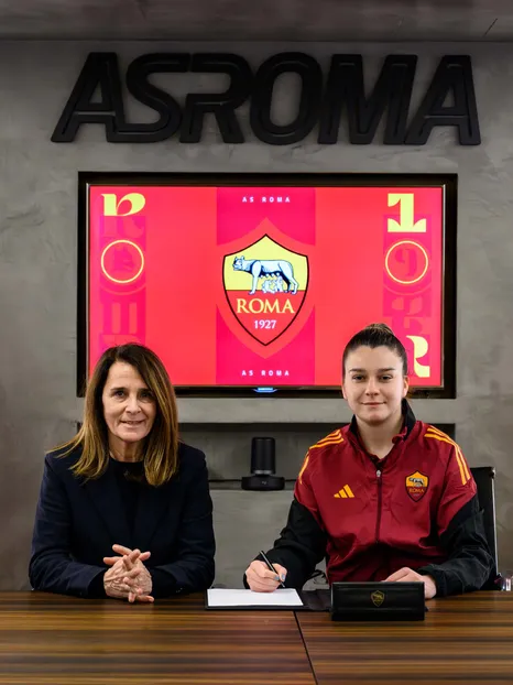 Anna Csiki è una nuova calciatrice giallorossa