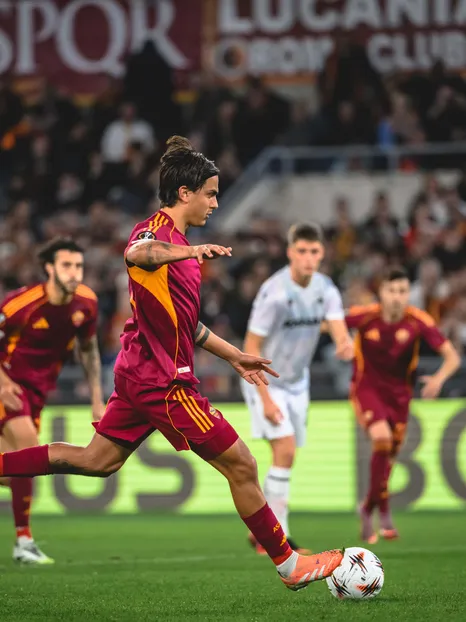  Dybala nets 200th career goal against Viktoria Plzen 