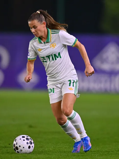  Emilie Haavi sottoposta a intervento chirurgico 