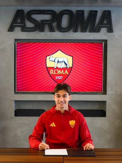  Emanuele Lulli signs five year deal 