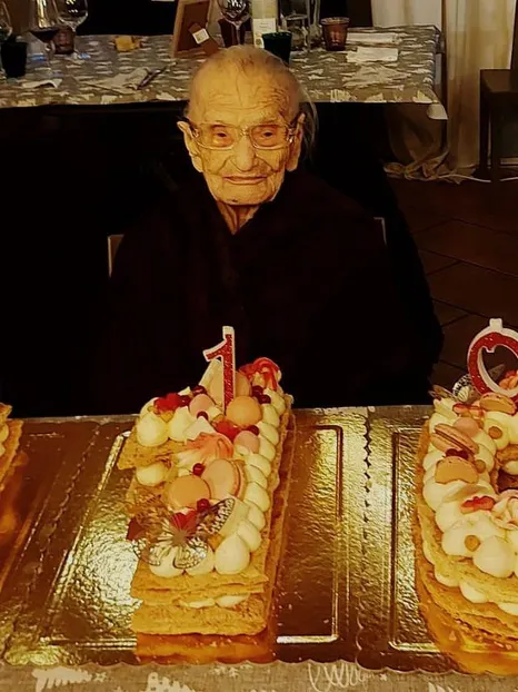  Grandma Lucia turns 110: "Dear AS Roma, here’s what you mean to me" 
