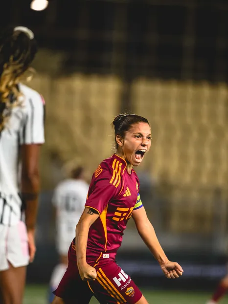 Juventus-Roma 3-2: le giallorosse ko in finale