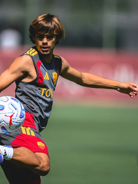  Gallery: Rodrigo Mora’s first training session 