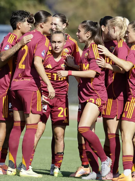  Napoli v Roma: browse the gallery 