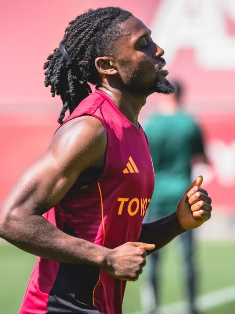  The giallorossi squad for Roma v Fiorentina 
