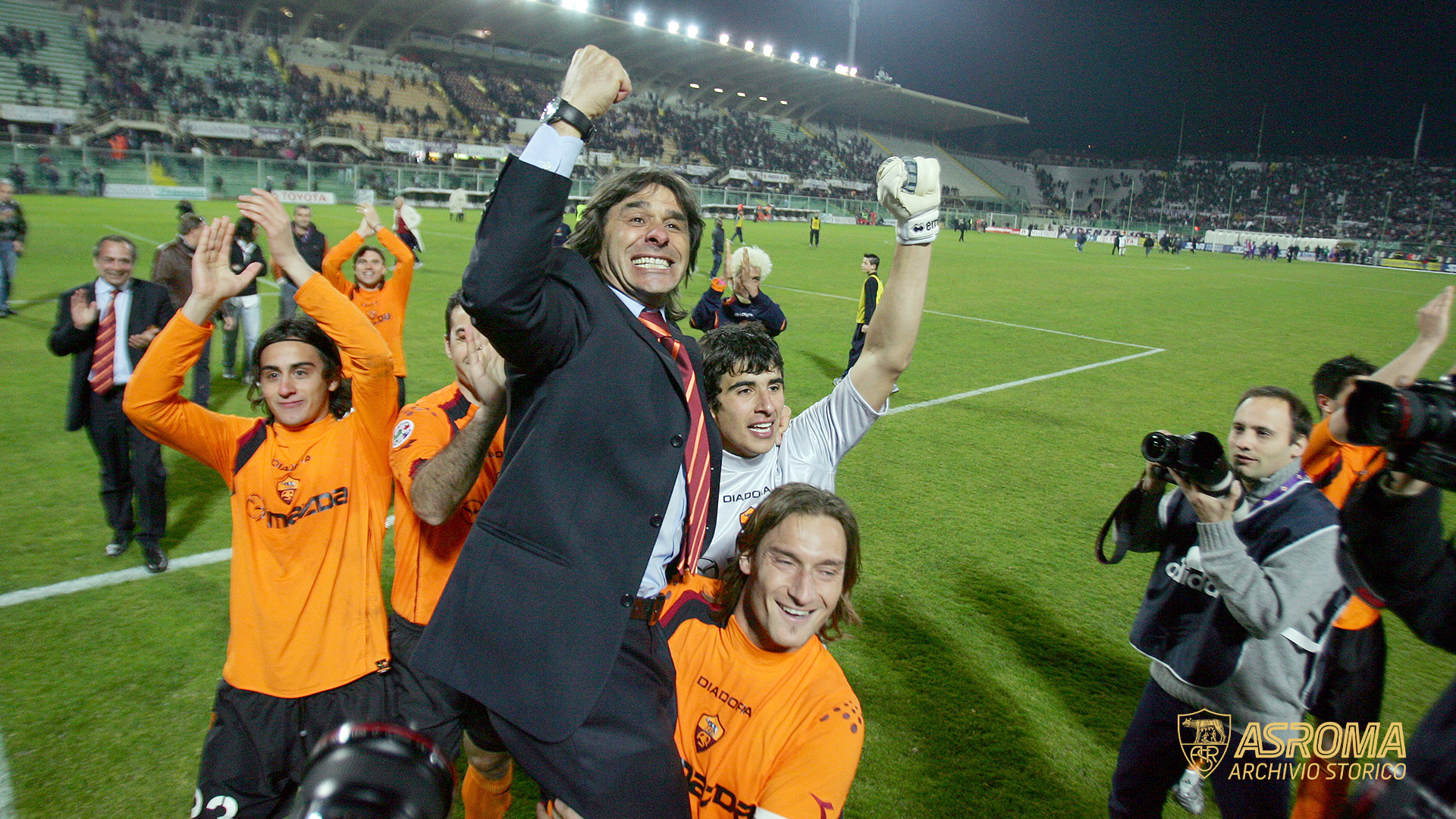 2005: Conti e Totti a Firenze dopo Fiorentina-Roma di Coppa Italia (AS Roma/Liverani)