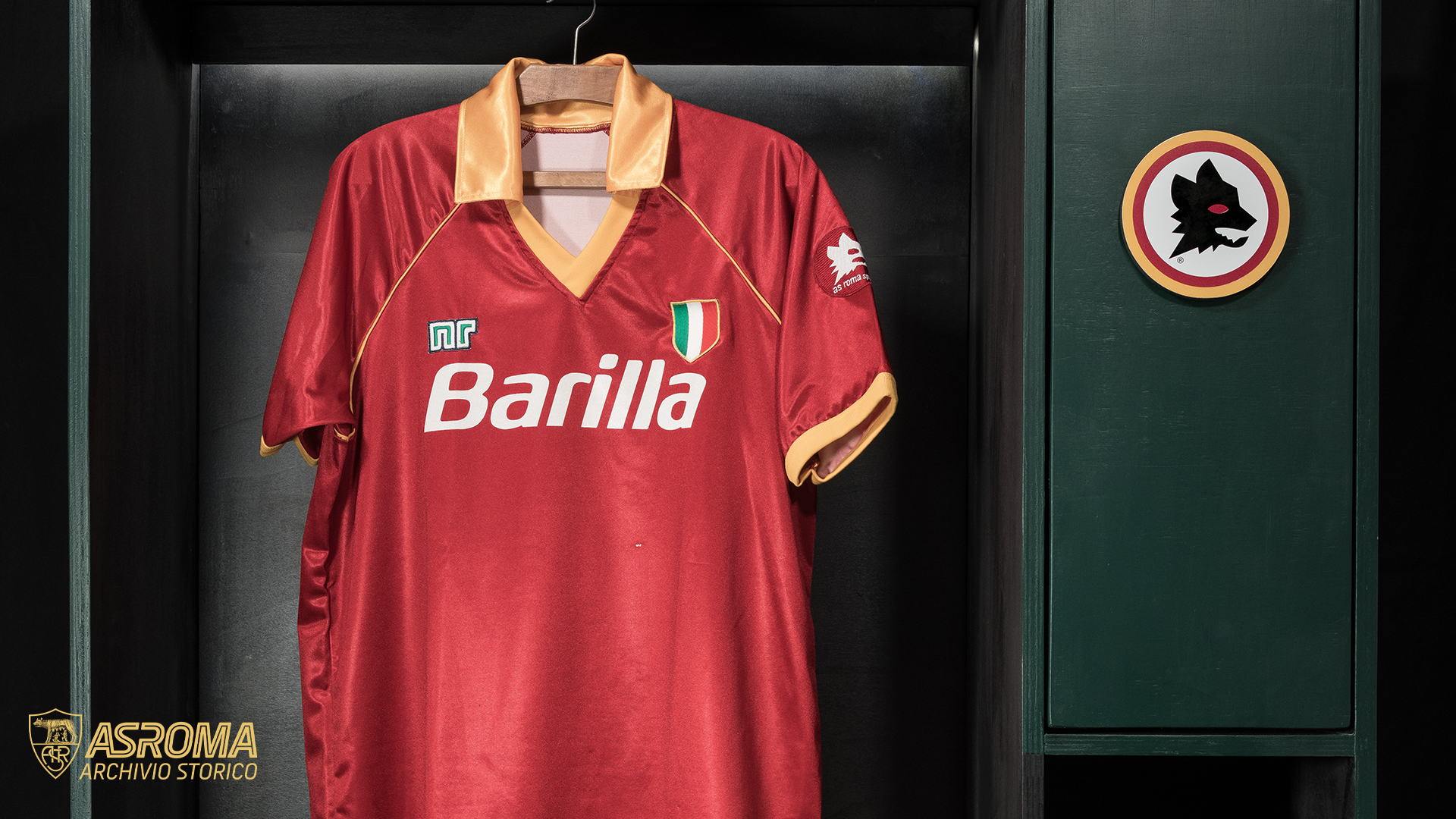 La maglia dell'evento. Questo esemplare è custodito nell'Archivio Storico del Club